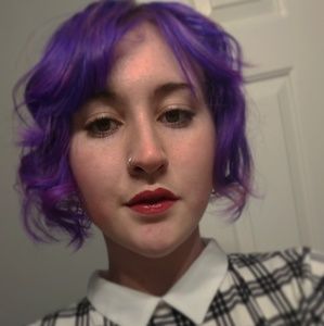 Meet your Posher, Emma